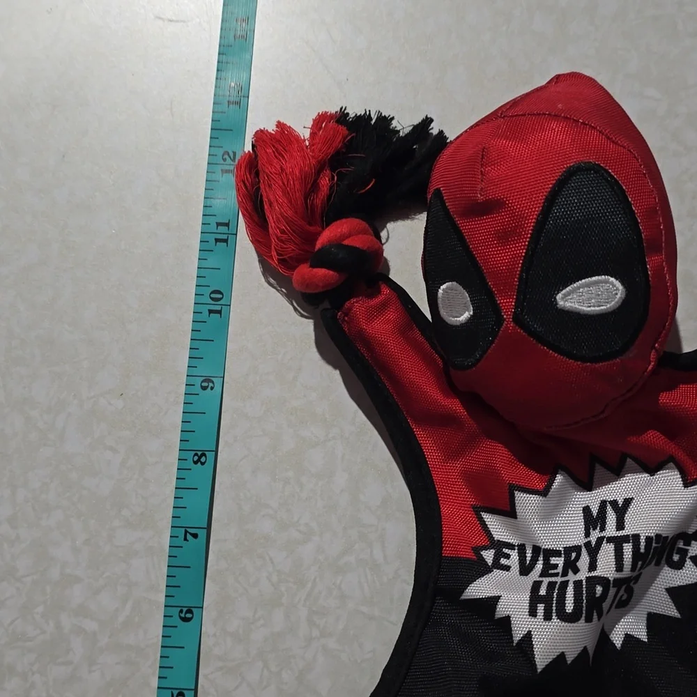 Marvel Deadpool‎ Red and Black Dog Toy With Rope Knots